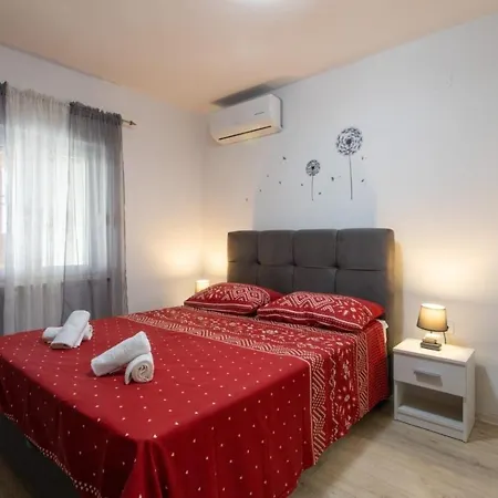 Peace - Cosy & Comfy